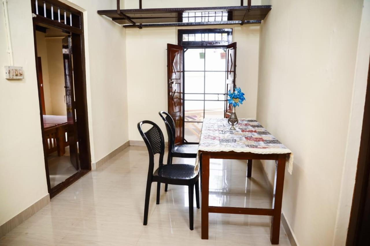 Bobbys Corner Apartment Alappuzha Exterior photo